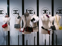 В 2016 году дом Chanel впервые в истории организует показ на Кубе