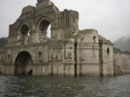 Мексика: Храм Сантьяго снова показался из-под воды