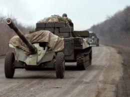Боевики не отвели около 30 танков от линии соприкосновения на Донбассе