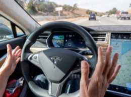 Tesla Model S на "автопилоте" пересек США