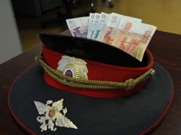 В Москве задержали троих полицейских за взятку в 2,5 млн рублей