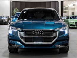 Концепт Audi e-tron quattro показался на новых фото