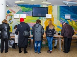 На аннулированных выборах в Сватово победил действующий мэр, - корреспондент