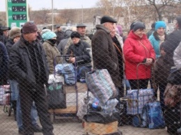 В Станице Луганской заработал рынок на манер логистического центра (видео)