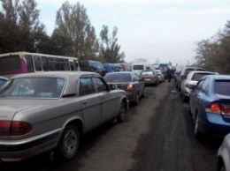 На пункте пропуска перед Донецком зафиксированы огромные очереди