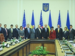 США и Украина разработали "дорожную карту" для привлечения инвестиций