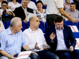 Нардеп Артюшенко опубликовал список депутатов от "БПП - "Солидарность"