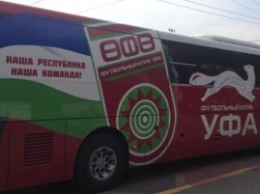 В Москве по пути в аэропорт загорелся автобус с футболистами «Уфы»