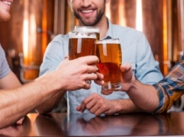 Ученые: Пиво благотворно влияет на сексуальную жизнь мужчин