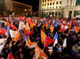 В Турции проходят протесты из-за победы партии Эрдогана