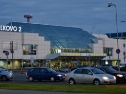 Из аэропорта Пулково-2 выехала первая машина с телами погибших в авиакатастрофе