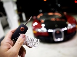 Игрушка олигарха: цена и периодичность обслуживания Bugatti Veyron