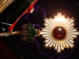 В Японии четверых россиян наградили орденом Восходящего солнца