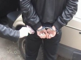 В Кировограде задержан следователь, который требовал у грабителя взятку