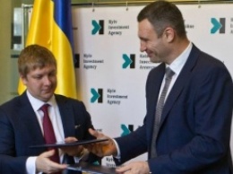 Кличко и Коболев подписали договор о привлечении 1 млрд долл. инвестиций на реконструкцию столичных ТЭЦ