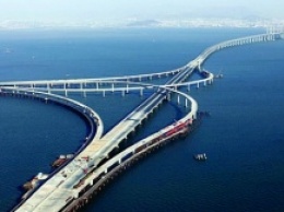 Как экологи-«вредители» «минируют» Керченский мост