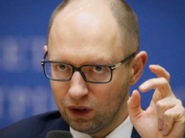 Арсений Яценюк намерен сменить трех министров