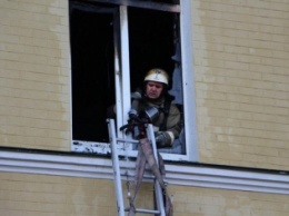 В Киеве на территории детской больнице "Охматдет" произошел пожар