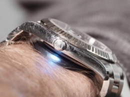 Американская компания собирает средства на устройство, превращающее обычные часы в «умные»
