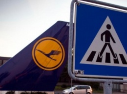 Бортпроводники авиакомпании Lufthansa проведут недельную забастовку
