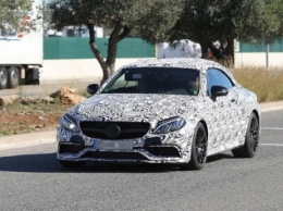Новый кабриолет Mercedes AMG C63 был замечен во время тестов
