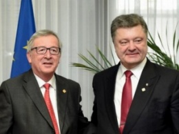 Юнкер настаивает на принятии Киевом закона о безвизовом режиме с ЕС