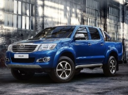 Toyota отзывает с рынка России 685 пикапов Hilux