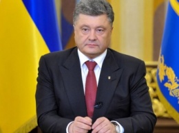 Президент Порошенко отложил вступление Украины в НАТО на 8 лет