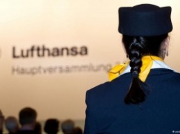 Забастовка бортпроводников Lufthansa: отменены более 900 рейсов