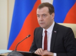 Катастрофа A321: Медведев не исключил версию теракта