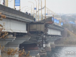 В Николаеве разводили Варваровский мост