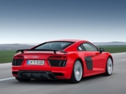 Audi R8 повезет двигатель 2.5