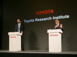 В Toyota призывают не переоценивать возможности робомобилей