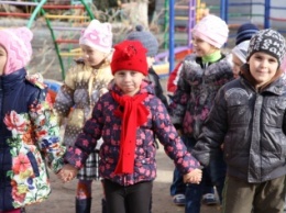 Гранатуров осмотрел пищеблок николаевского детского сада "Синичка" после капитального ремонта