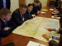 Николаевские нардепы обсудили с министром Мининфраструктуры перспективы ремонта дорог на юге Украины