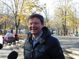 Советник Саакашвили Саша Боровик приехал в Николаев поддержать Сенкевича на выборах мэра