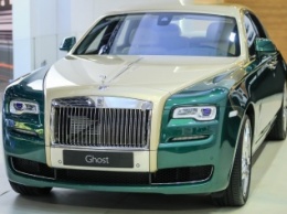 Представлены Rolls-Royce Phantom Coupe Tiger и Ghost Golf Edition