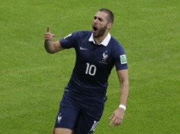 Футбол: Французы не будут отменять матч с Англией