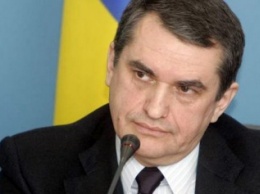 Среди пострадавших от терактов в Париже украинцев нет, - посол