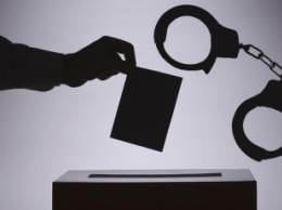 Двух работников «Запорожстали» задержали при попытке давления на глав избирательных комиссий