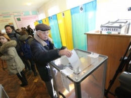 В Днепропетровской обл. зафиксировали 82 нарушения на выборах