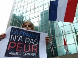 Французская полиция начала широкомасштабные рейды в поисках причастных к терактам в Париже