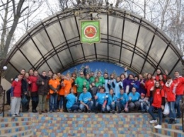В Николаеве стартовал пятый Новогодний марафон «Верим в чудо, творим чудо!»
