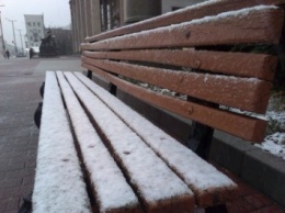 В Запорожье выпал первый снег