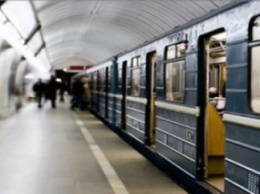 Станции киевской подземки закрыли из-за угрозы взрыва