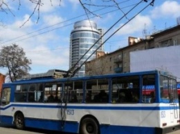 Троллейбус 13-го маршрута возвращается
