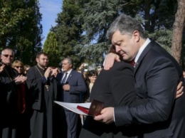 Порошенко посмертно наградил украинца, погибшего в Италии при попытке остановить грабителей