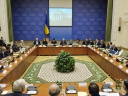 Яценюк: Несмотря ни на что, вопрос Украины остается на повестке дня Запада
