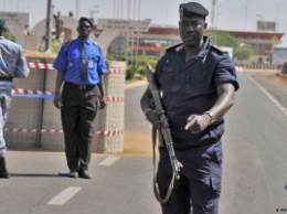 Теракт в Мали: начался штурм отеля с заложниками