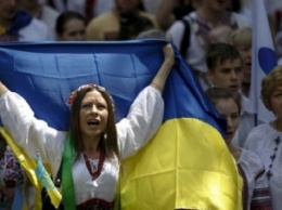 В Украине настал День достоинства и свободы